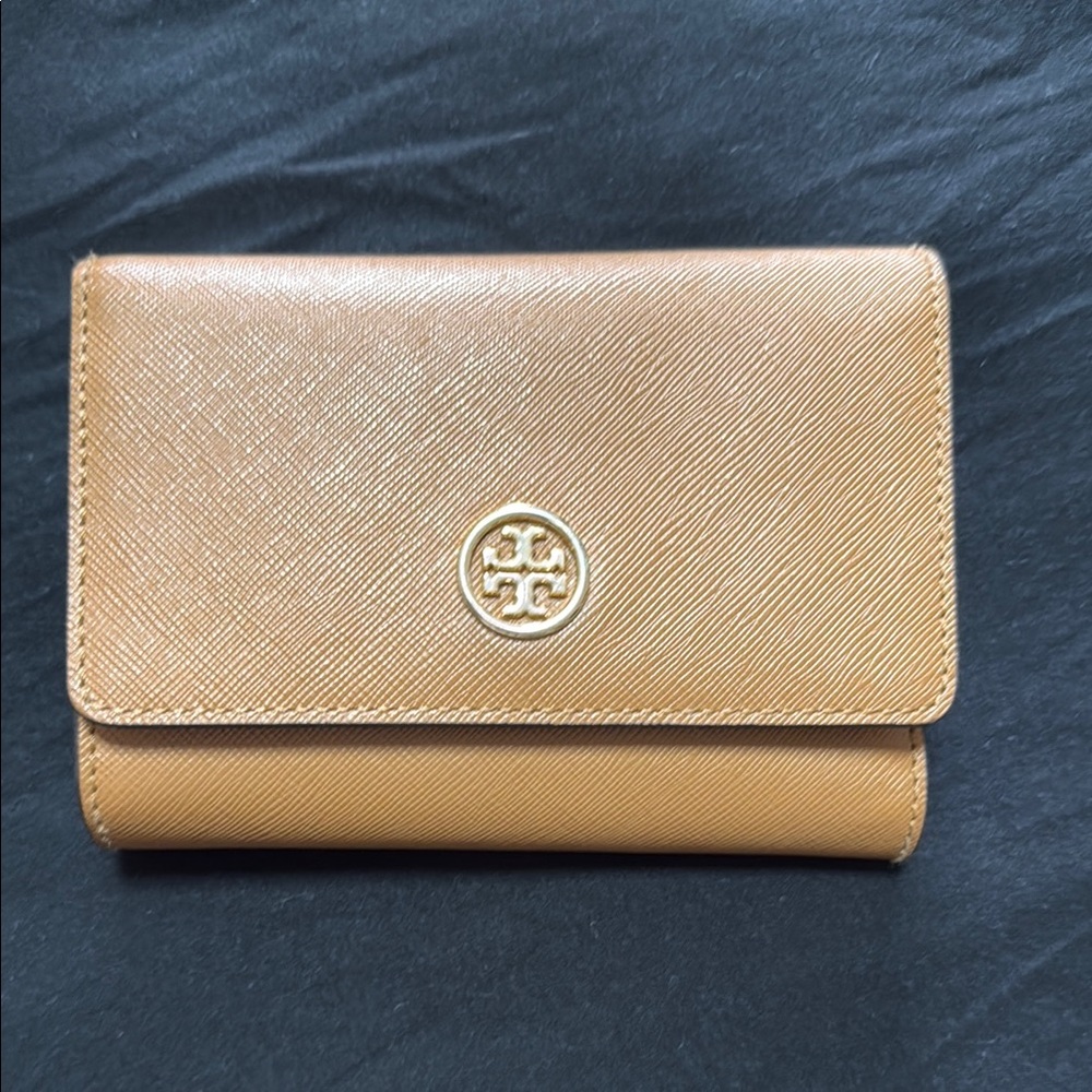 Tory Burch Gold Leather Wallet with Iconic Emblem
